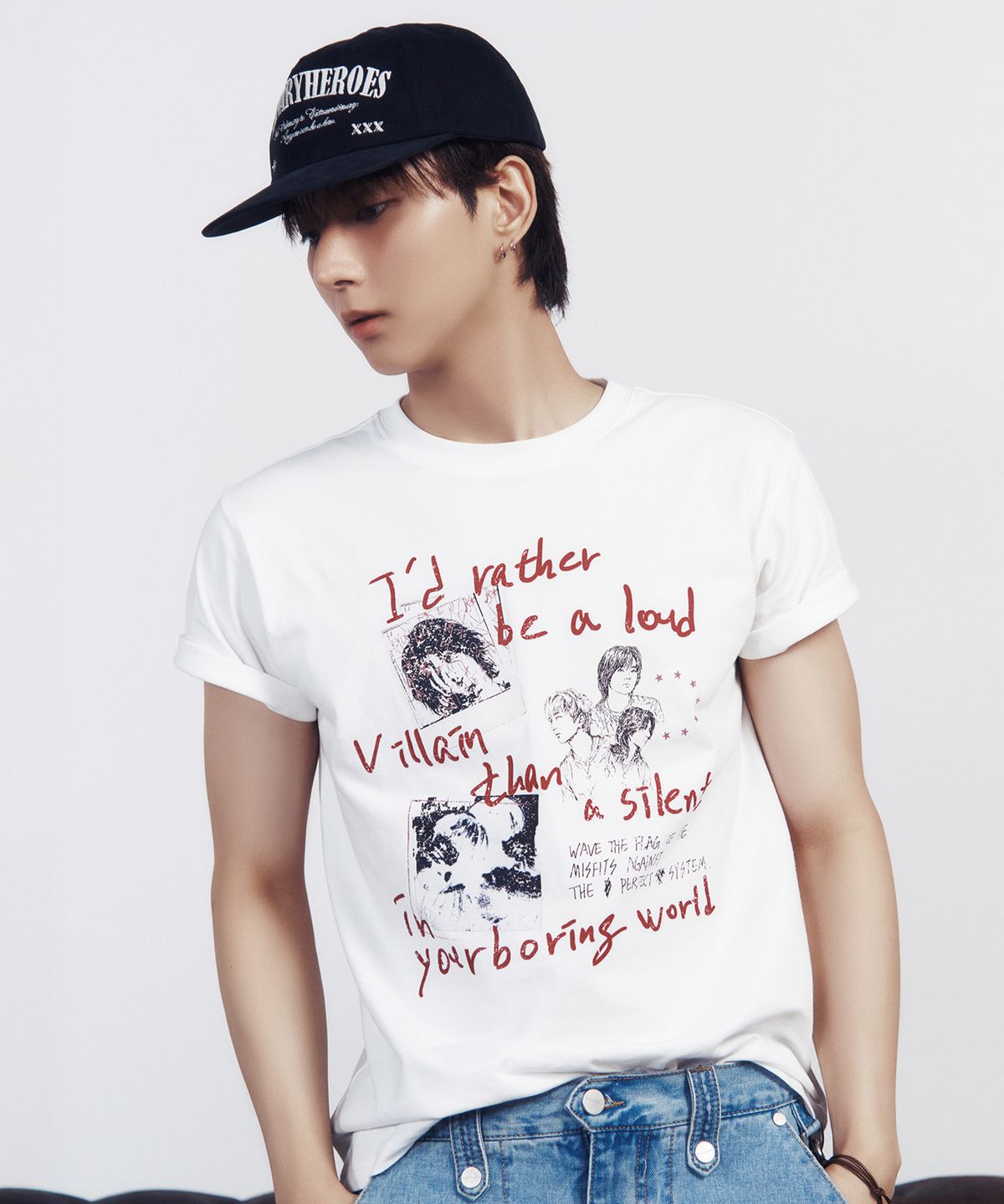 더바이닐하우스(THEVINYLHOUSE) [더바이닐하우스 X 엑디즈] DOODLE COLLAGE TEE WHITE