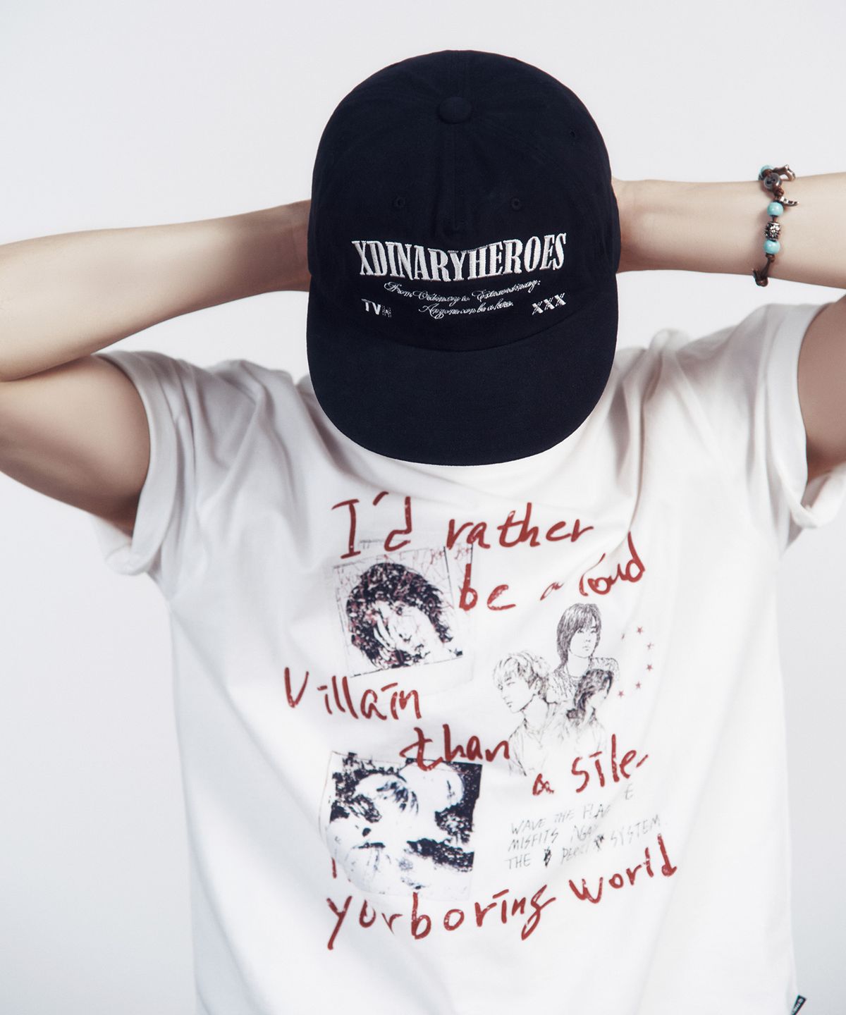 더바이닐하우스(THEVINYLHOUSE) [더바이닐하우스 X 엑디즈] DOODLE COLLAGE TEE WHITE