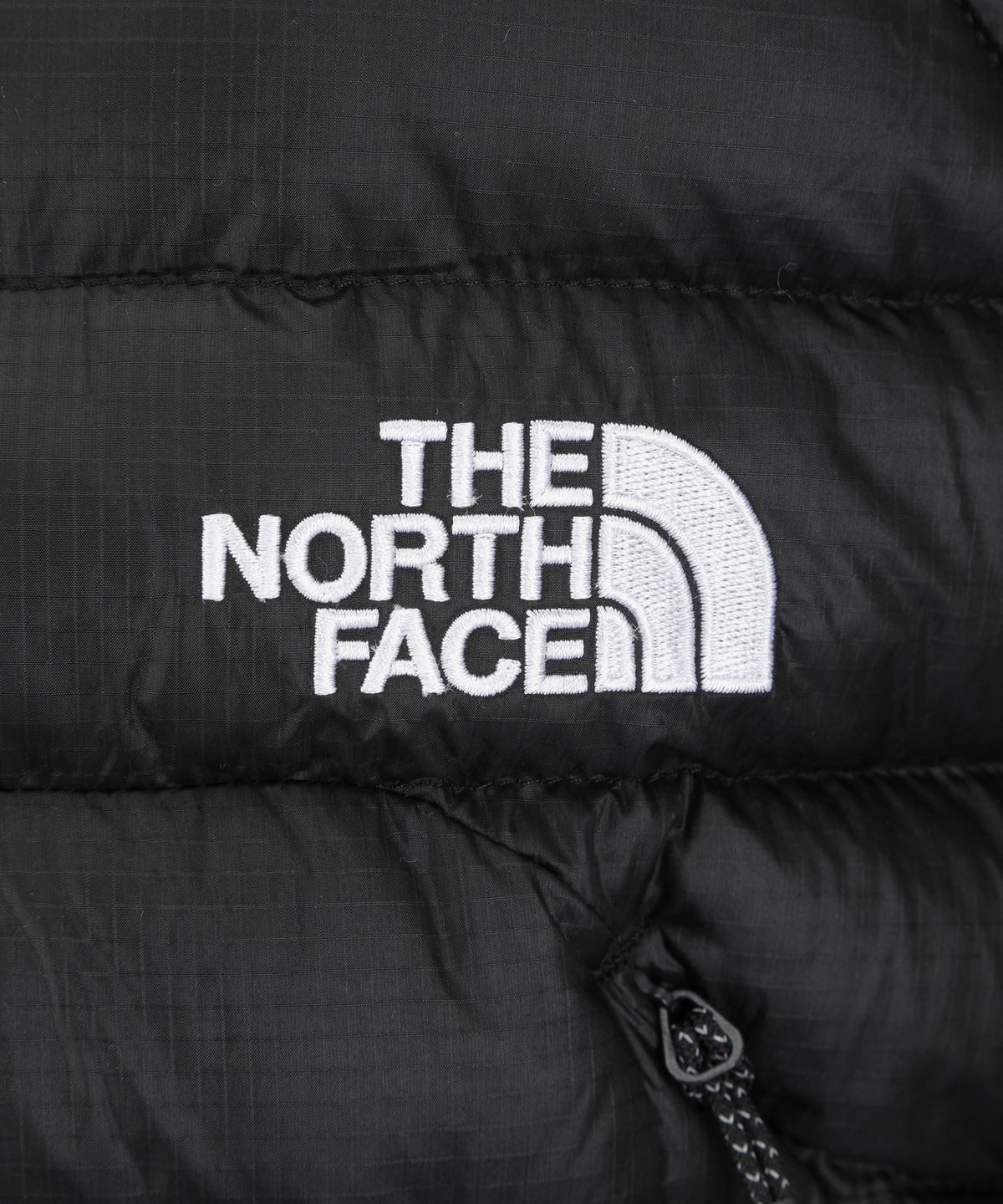 노스페이스(THE NORTH FACE) WBJ3NS301A 여성 벤투스 27 온볼 패딩 자켓 BLACK