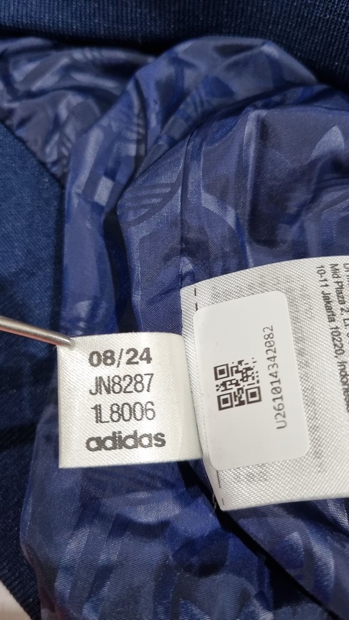 아디다스(ADIDAS) 70s 벨루어 트랙탑 - 네이비:오렌지 / JN8287 M