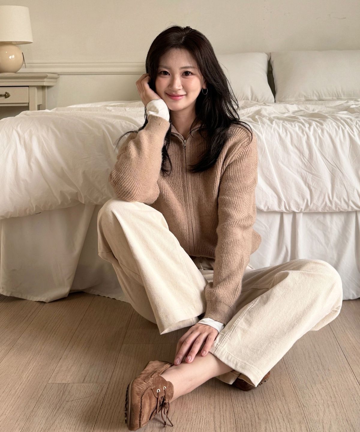 메르시앤에스(MERCIANNES) 아르코 하이넥 집업 니트 가디건