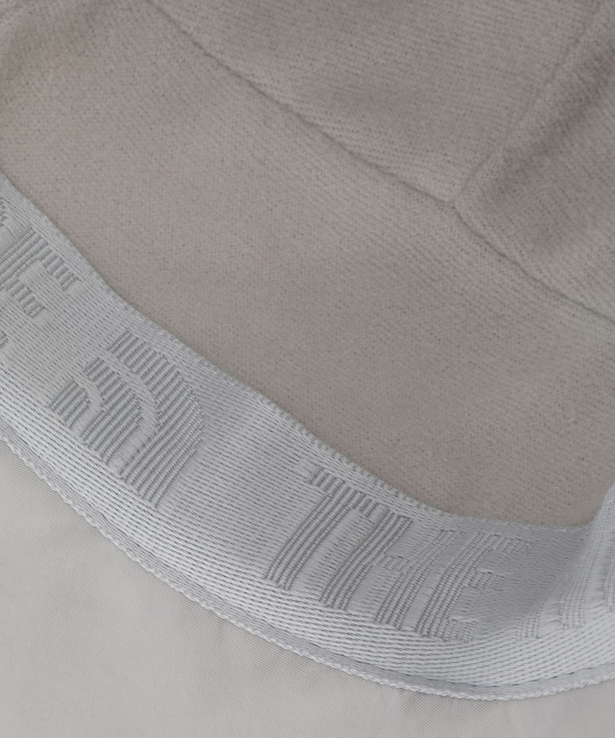 노스페이스(THE NORTH FACE) NE3CS57K 화이트라벨 플리스 이어머프 캡 WHITE SAND