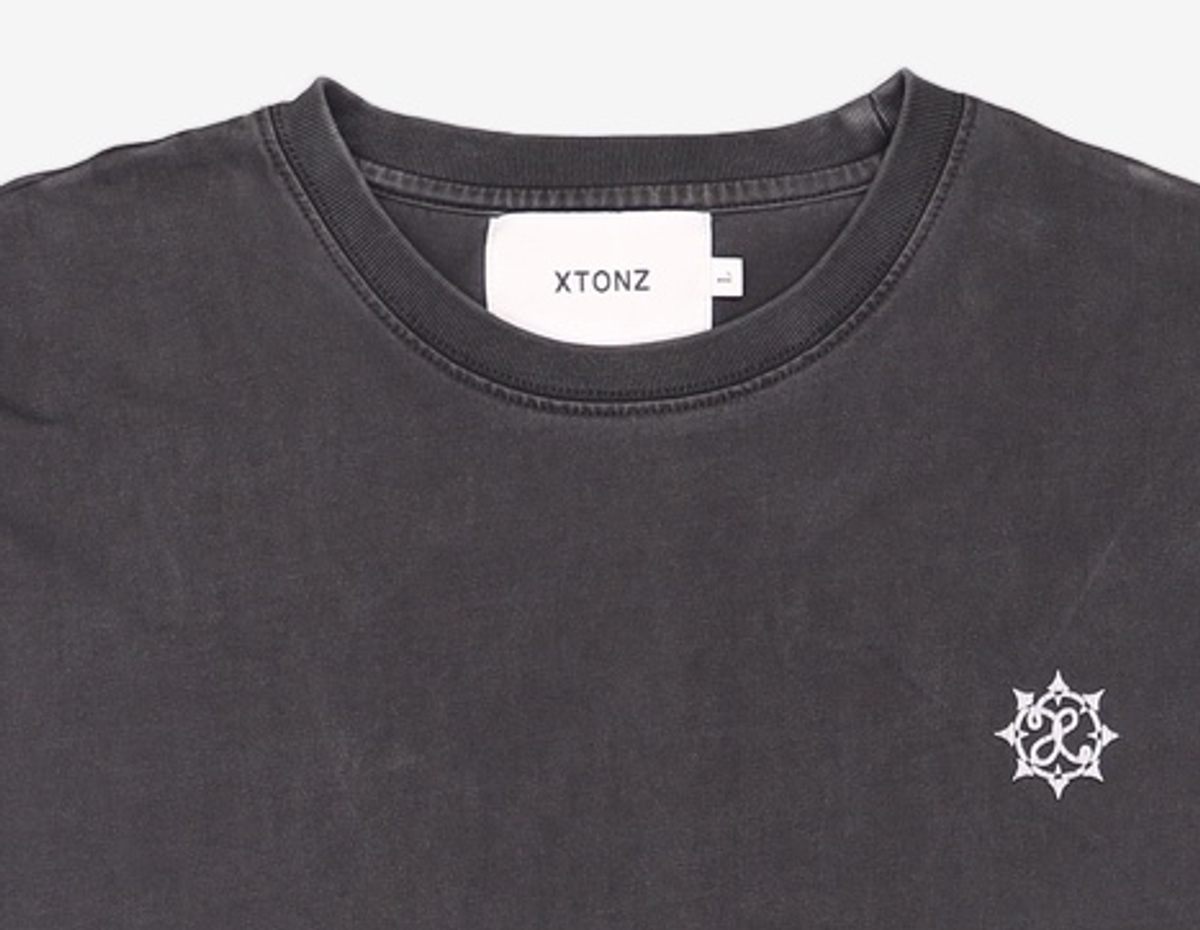 엑스톤즈(XTONZ) 긴소매 티셔츠 L