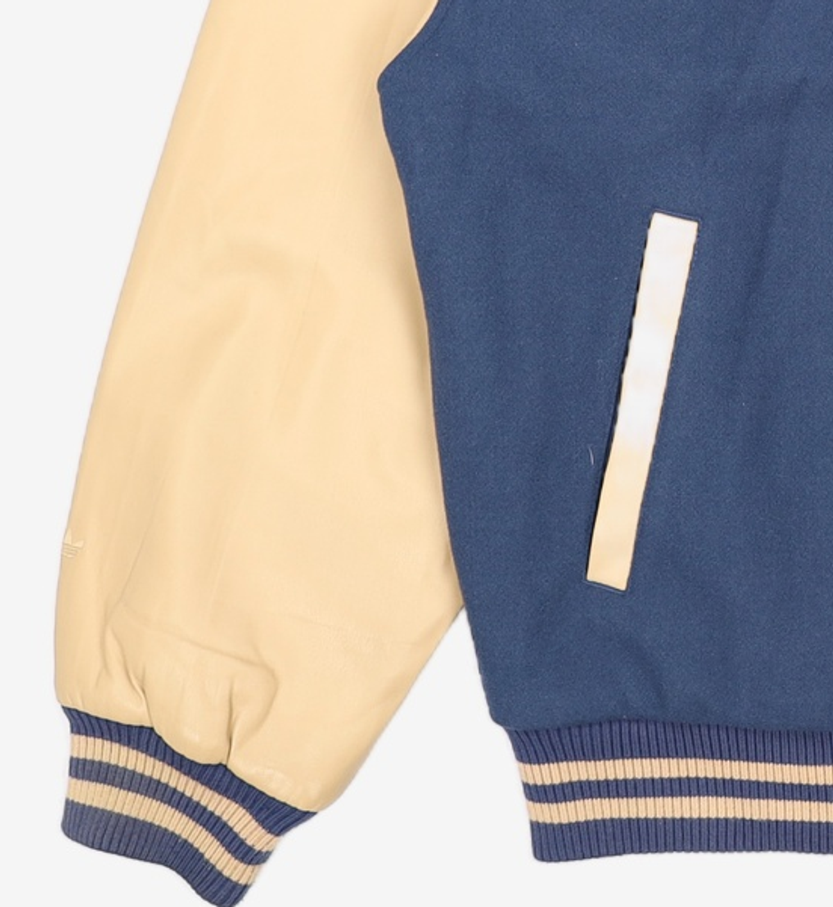 아디다스(ADIDAS) 재킷 HZ7092 XL
