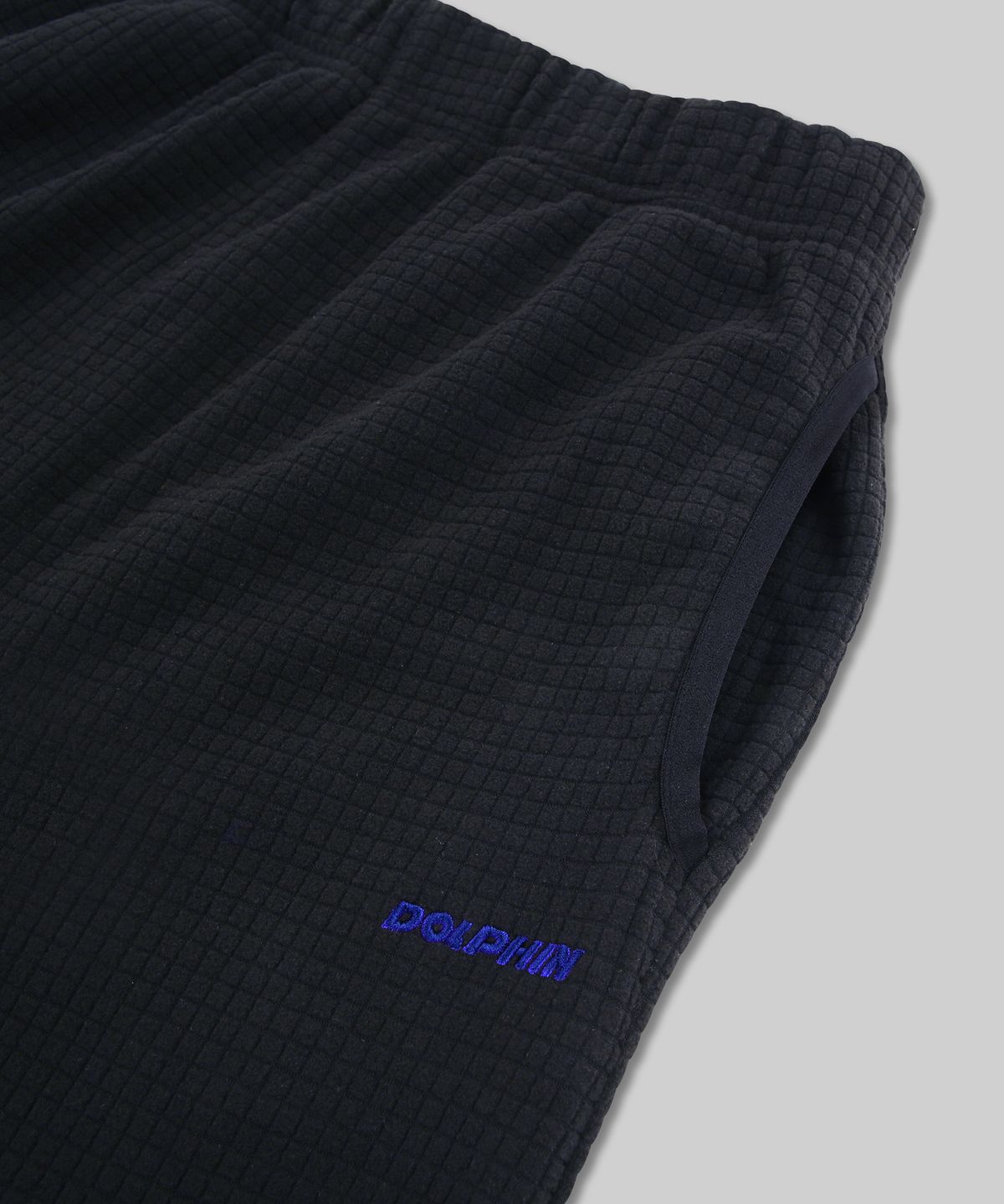 돌핀웨이브어패럴(DOLPHIN WAVE APPAREL) 돌핀 그리드  폴라 플리스 스트링 팬츠 블랙