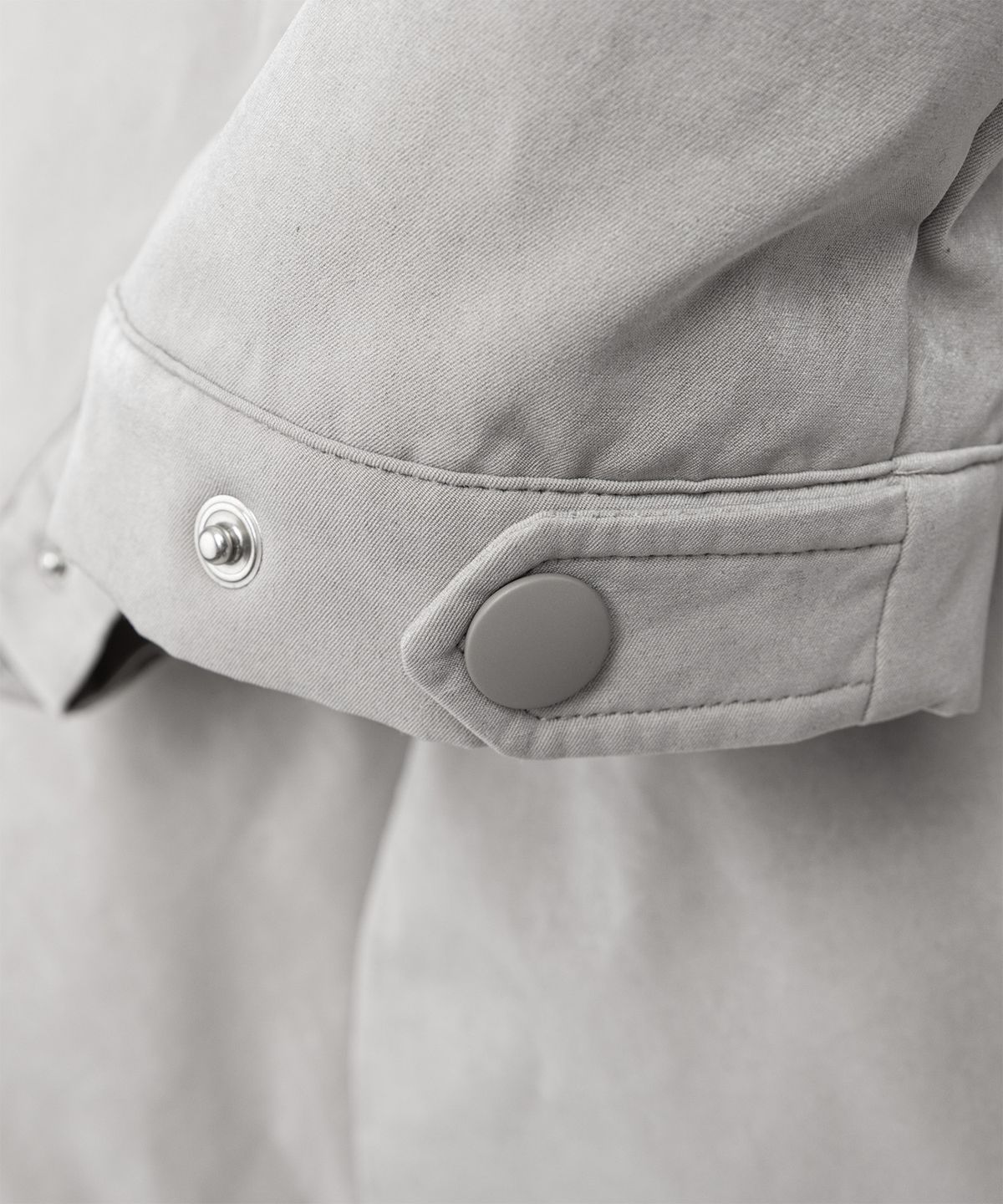 인블랭크(INBLANK) V-Pocket  Mac  Coat _Light  Gray