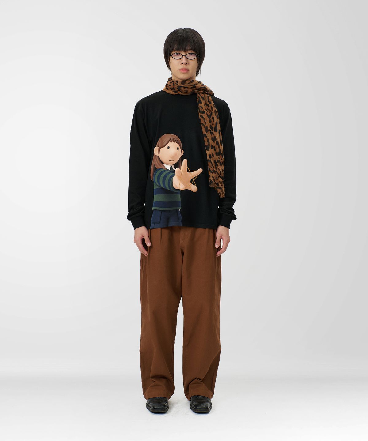 라퍼(LAUGHER) [2PACK] 리트와메트 별 & 너도 나도 롱슬리브 티셔츠 - 블랙