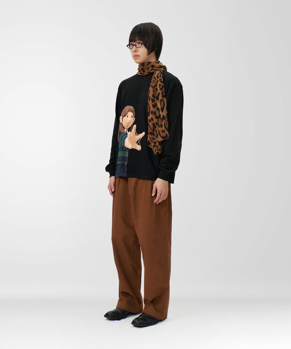라퍼(LAUGHER) [2PACK] 리트와메트 별 & 너도 나도 롱슬리브 티셔츠 - 블랙