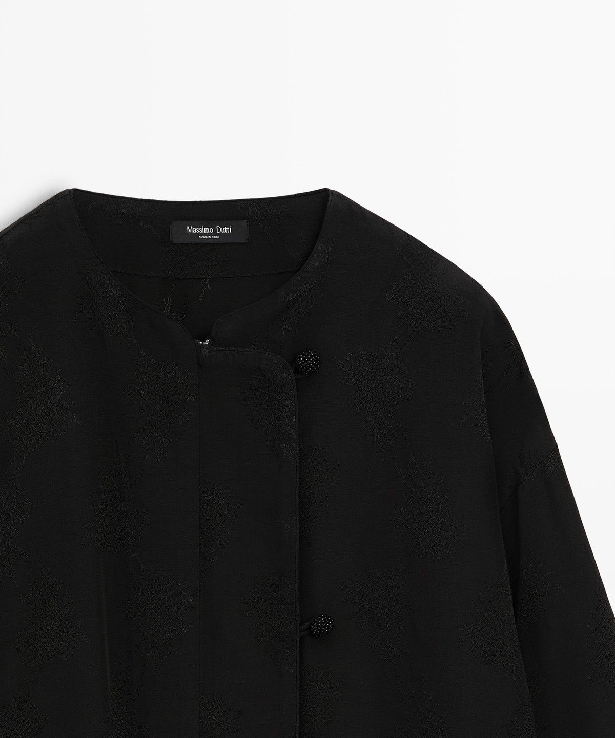 마시모두띠(MASSIMO DUTTI) 자카드 디테일 쇼트 재킷