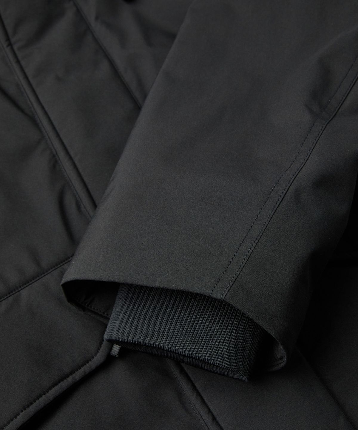 헬리녹스 웨어(HELINOX WEAR) 프리마로프트 유틸리티 롱 자켓_Black