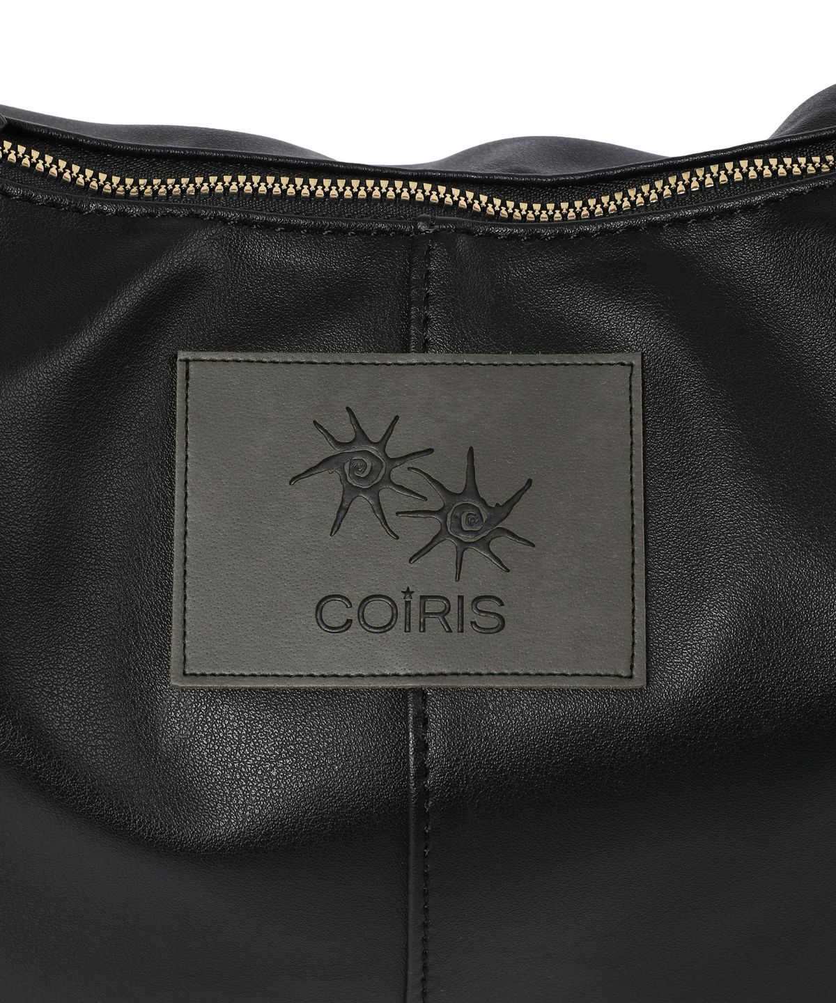 코이리스(COIRIS) 레노 레더 패치 숄더백