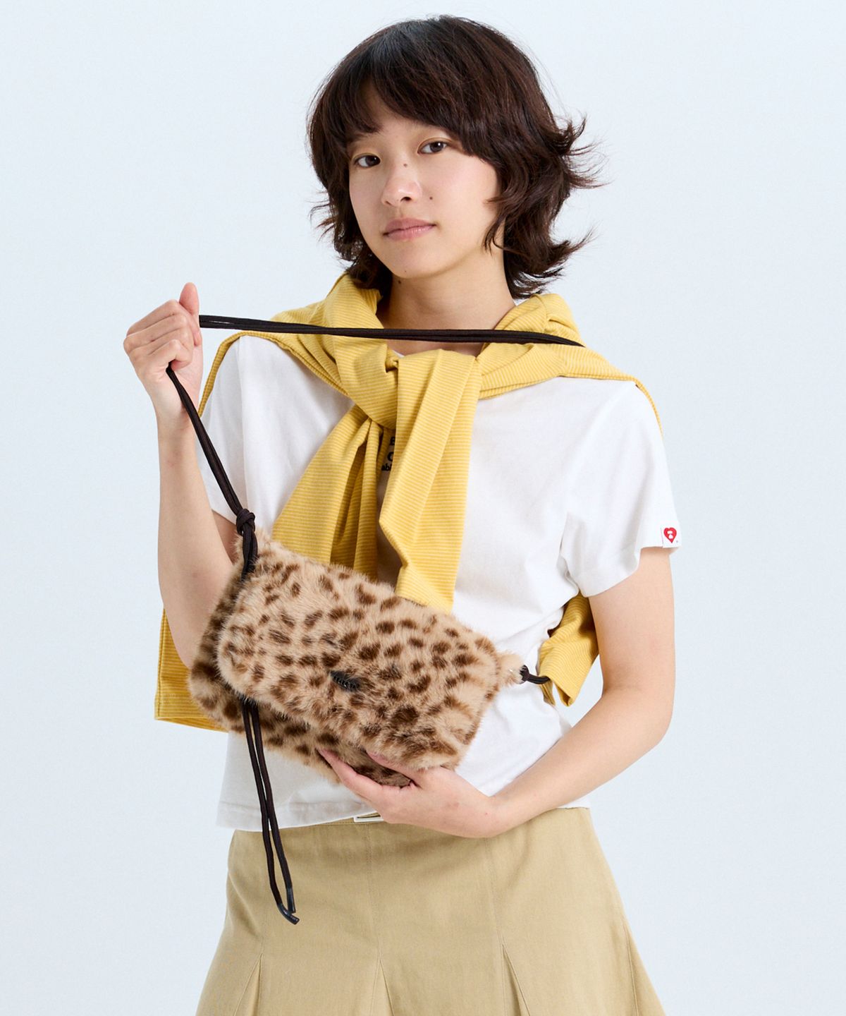 마크니(MACNI) POPO LEOPARD STRING CROSS BAG CAMEL