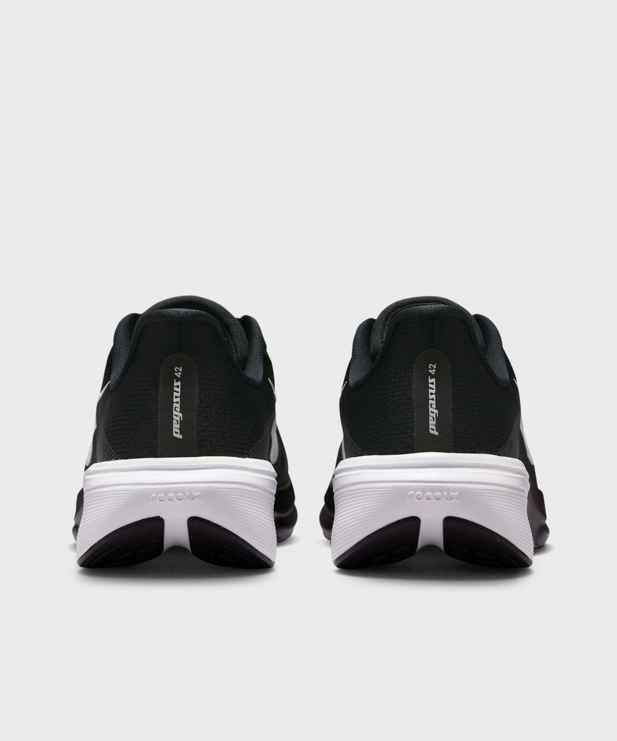 나이키(NIKE) 페가수스 42 W - 블랙:아이언 그레이:화이트 / IH1847-001