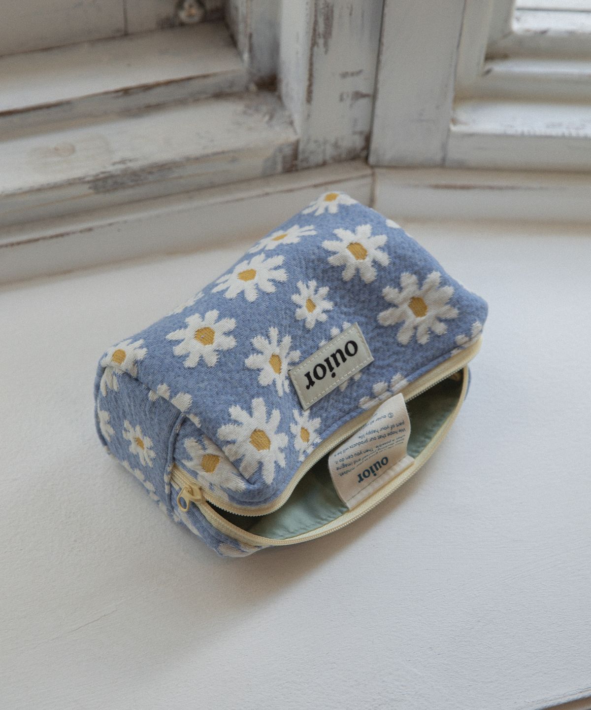 위올(OUIOR) [기프트박스]ouior everyday pouch_marguerite green