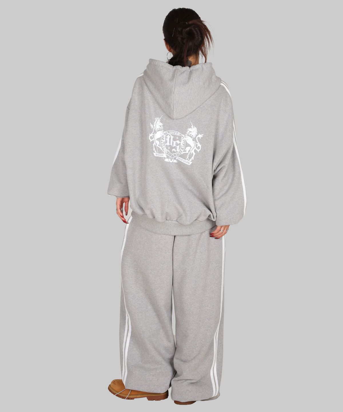달솜(DALSOM) Horse Track Hoodie [ gr ]