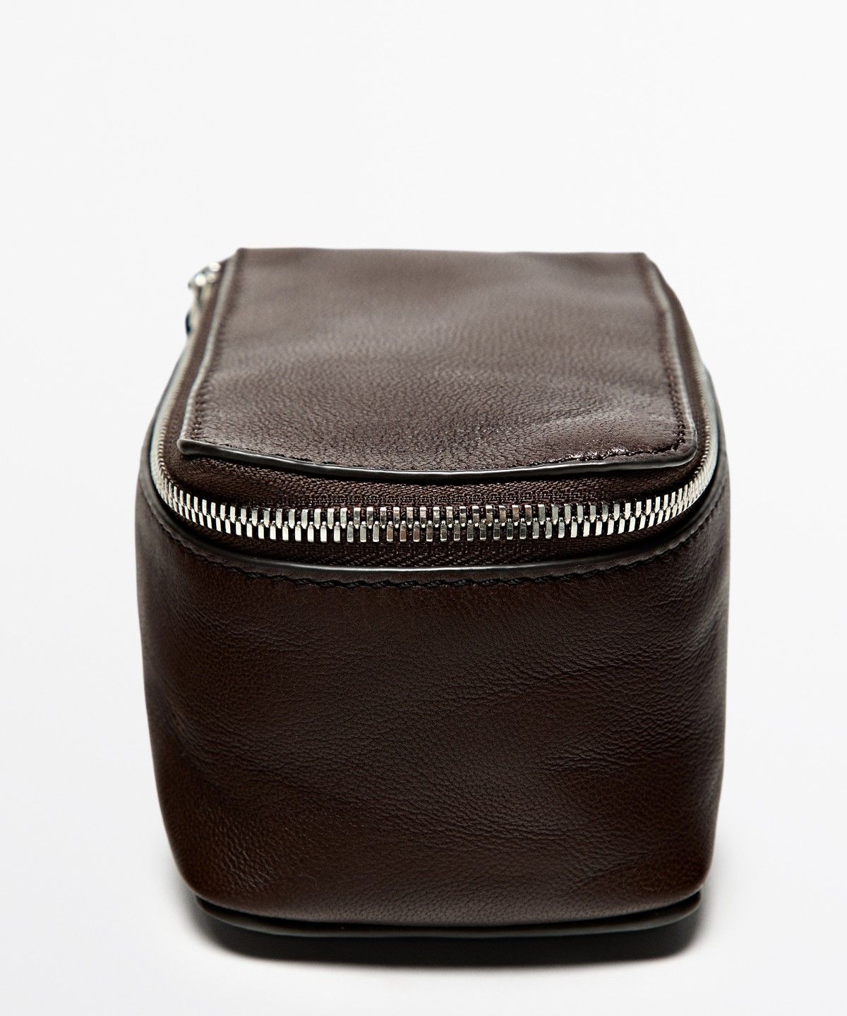 마시모두띠(MASSIMO DUTTI) 나파 가죽 직사각형 네세서