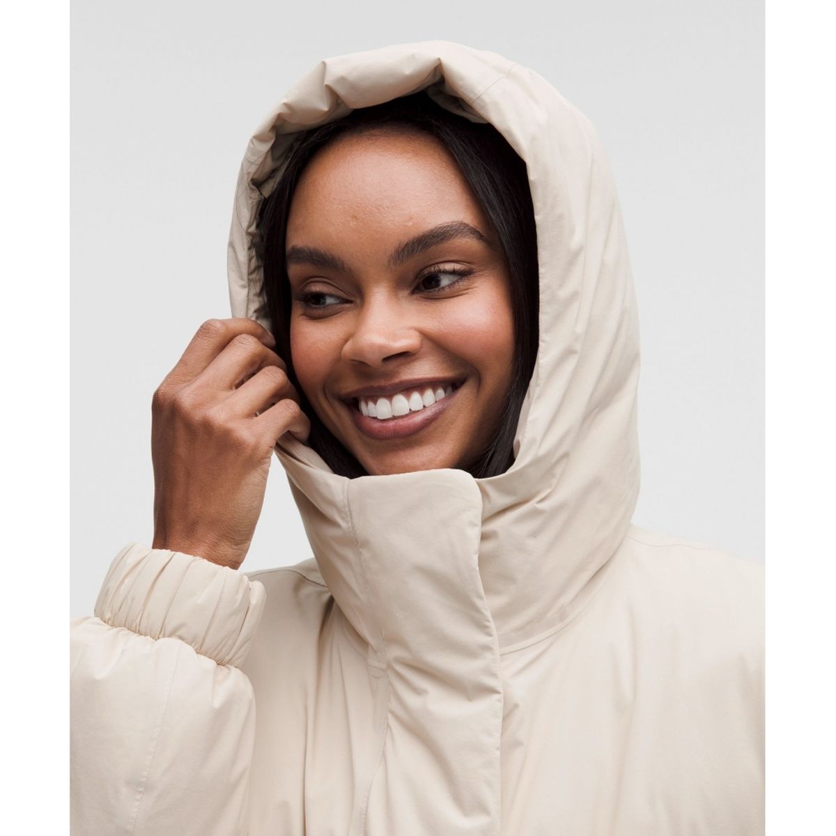 룰루레몬(LULULEMON) 우먼스 사일런트 타입 GORE TEX 오버사이즈드 워터프루프 다운 재킷