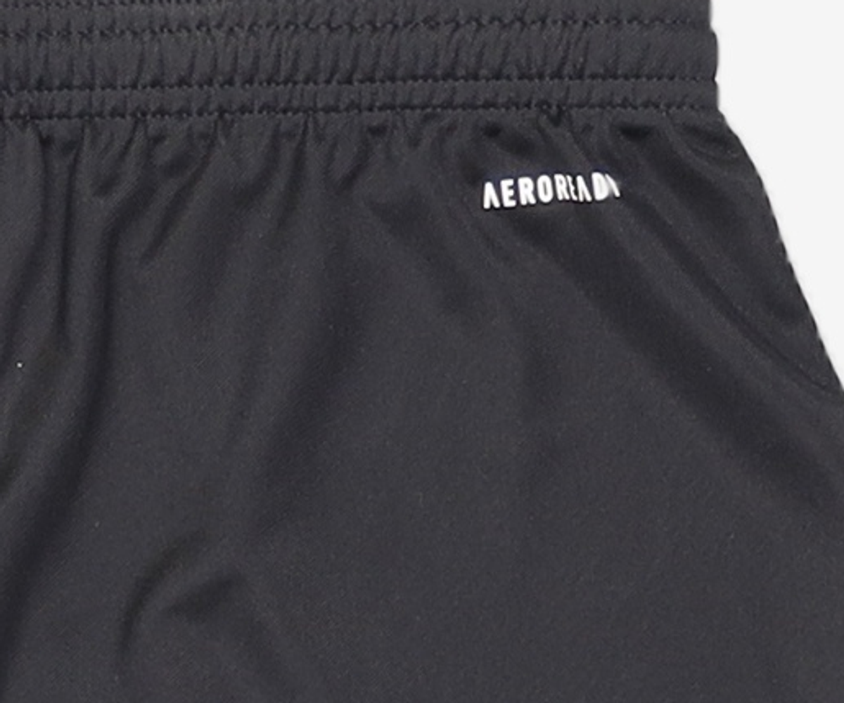 아디다스(ADIDAS) 숏팬츠 M