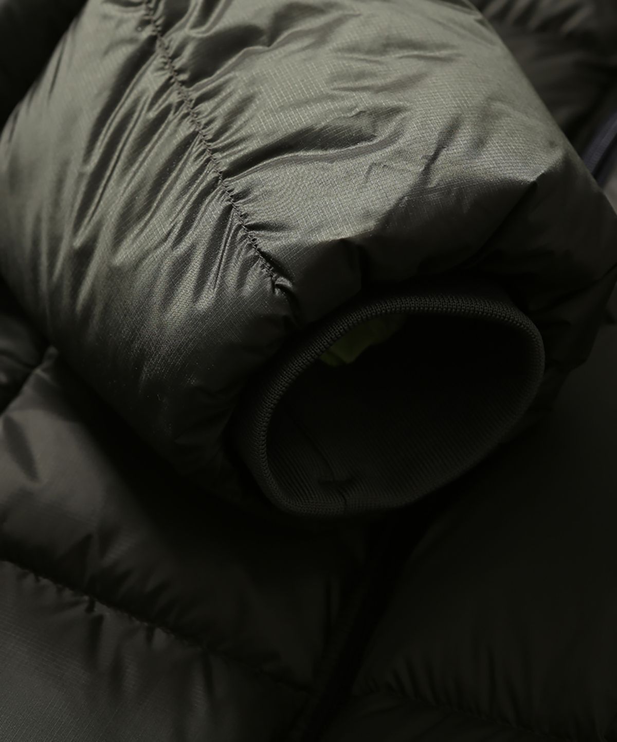 모이프(MOIF) [AW26] GRENADE HOODED DOWN PARKA / OLIVE