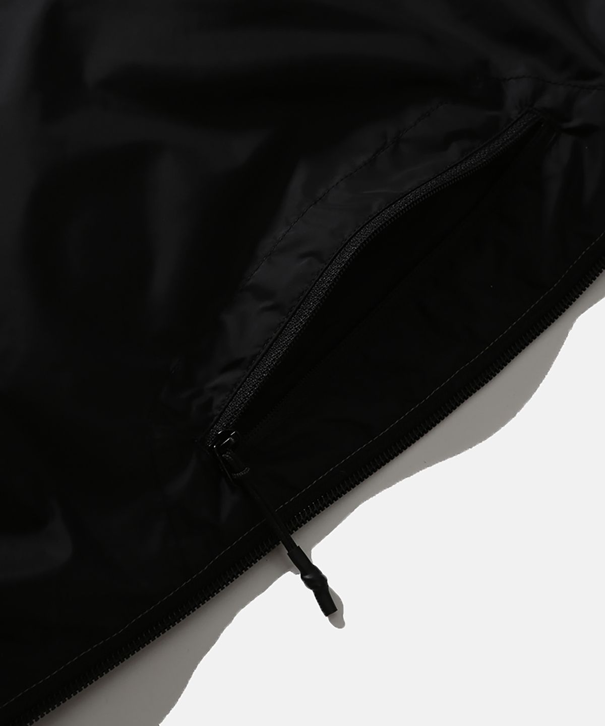 모이프(MOIF) [AW26] SHADOW PUFFER DOWN PARKA / SHEER SAGE