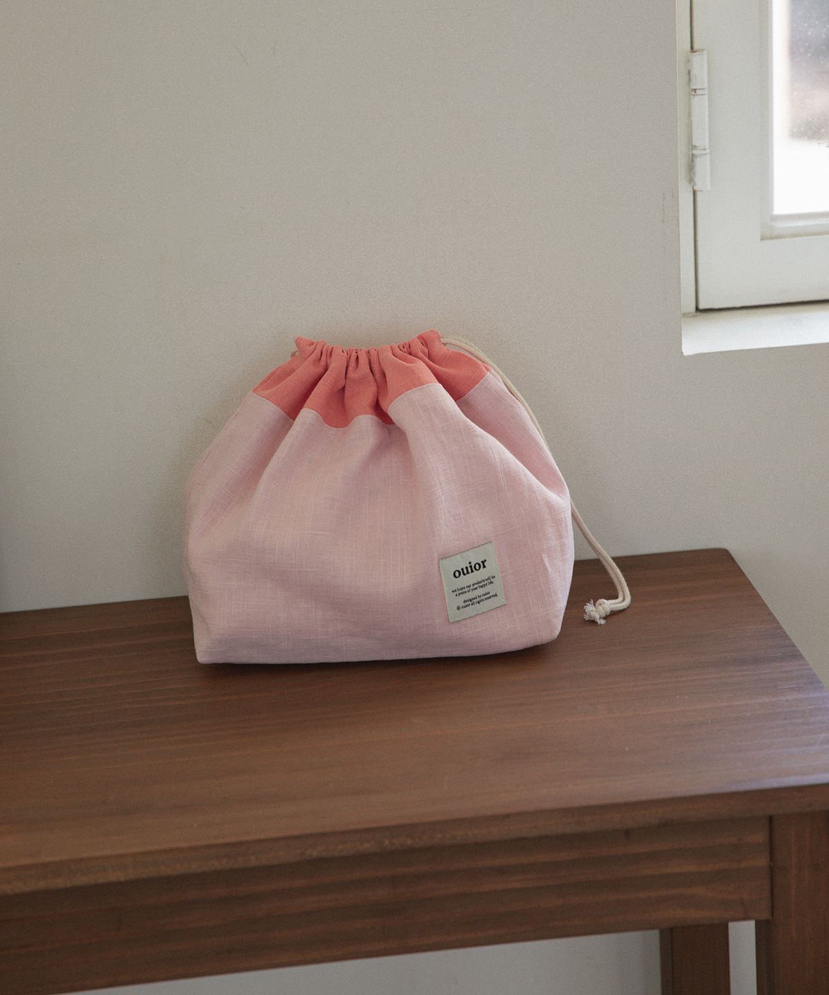 위올(OUIOR) [기프트박스]ouior chubby string pouch_coral&pink