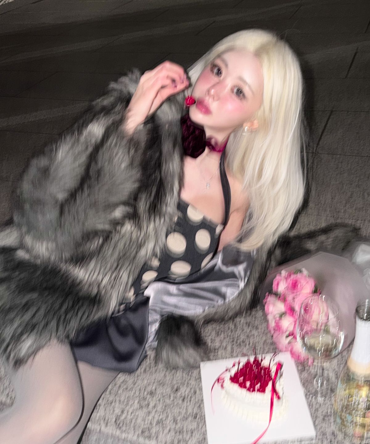 로잔느(ROSEANNE) Rose Velvet Belt (Wine)