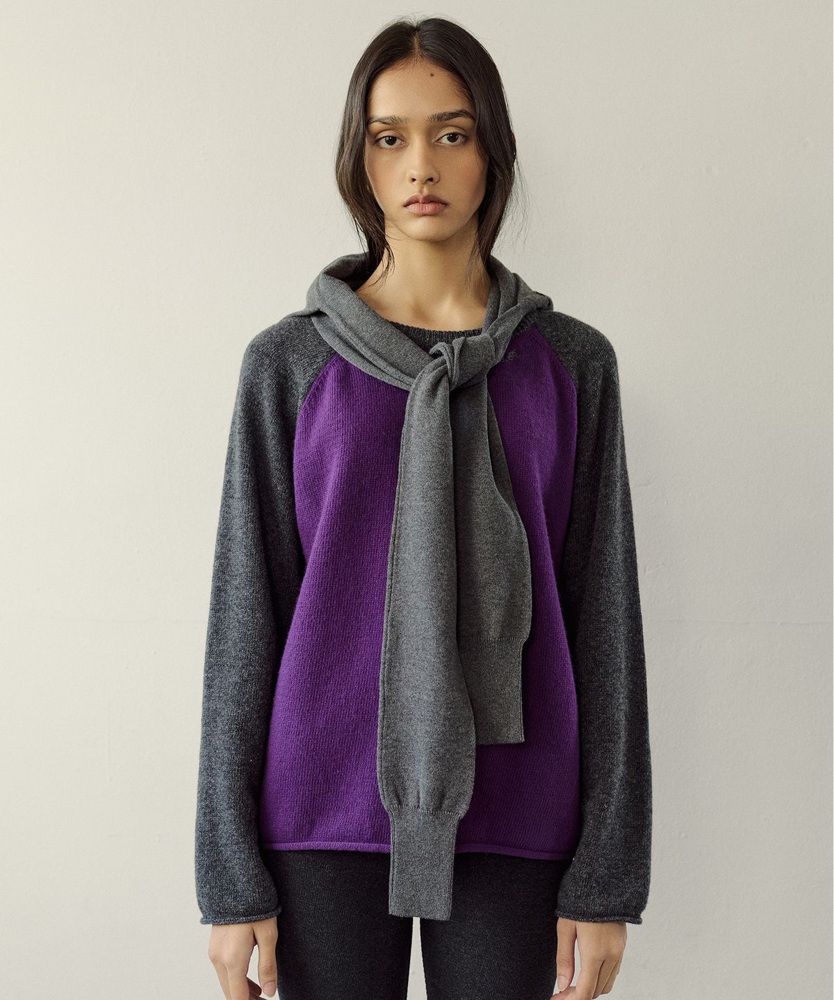 백로(BAEKRO) Lazy Layering Hoodie Scarf (CHARCOAL)