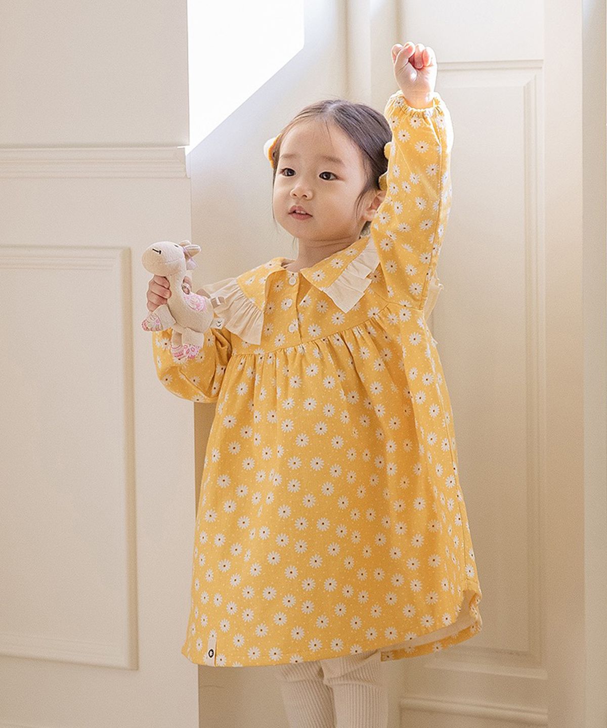 아림클로젯(ARIMCLOSET) 쪼꼬미는 나만 바라보는 귀여운 해바라기 - 아기 빅카라 원피스