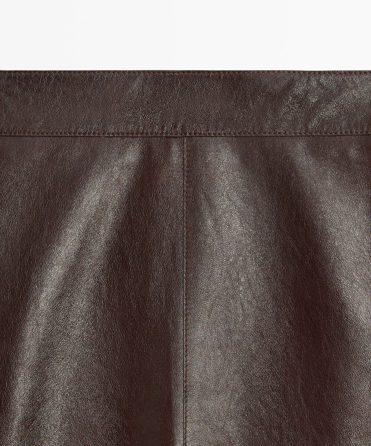 마시모두띠(MASSIMO DUTTI) 나파 가죽 심 디테일 일자형 미디 스커트