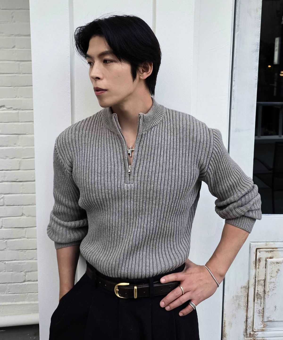 에드리엘로스(ADLIELOS) 아론 하프 집업 슬림핏 니트 [4color]
