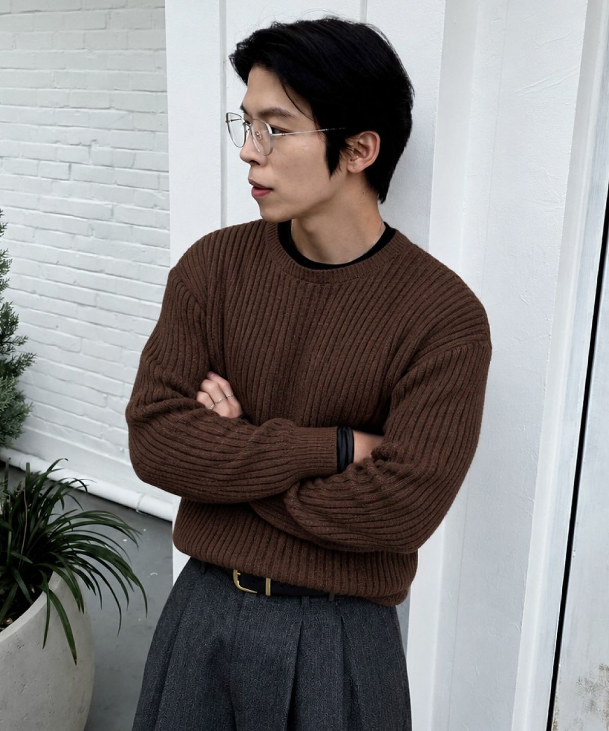 에드리엘로스(ADLIELOS) 아론 라운드넥 슬림핏 니트 [4color]