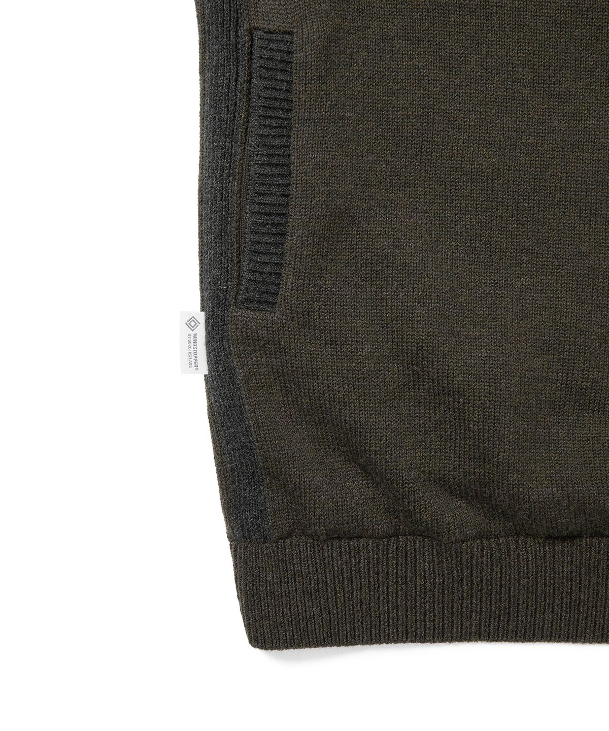 디스이즈네버댓(THISISNEVERTHAT) GORE-TEX WINDSTOPPER Knit Crew Dark Brown