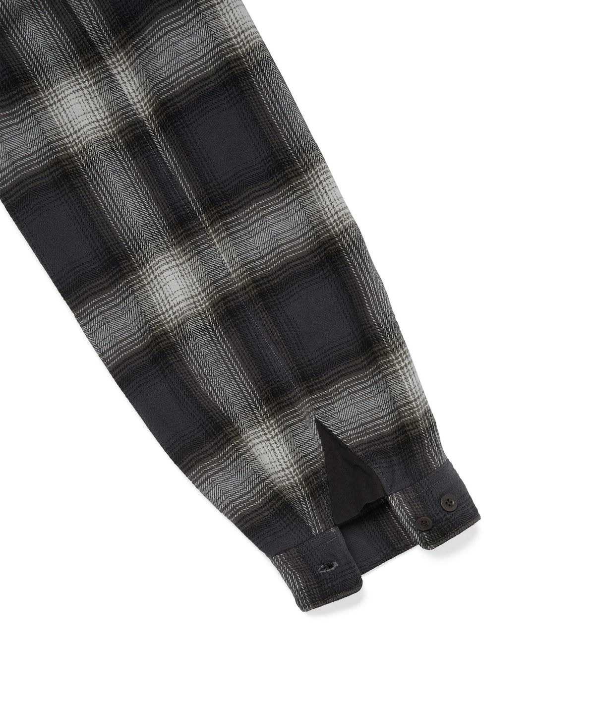 디스이즈네버댓(THISISNEVERTHAT) GORE-TEX WINDSTOPPER Plaid Shirt Navy