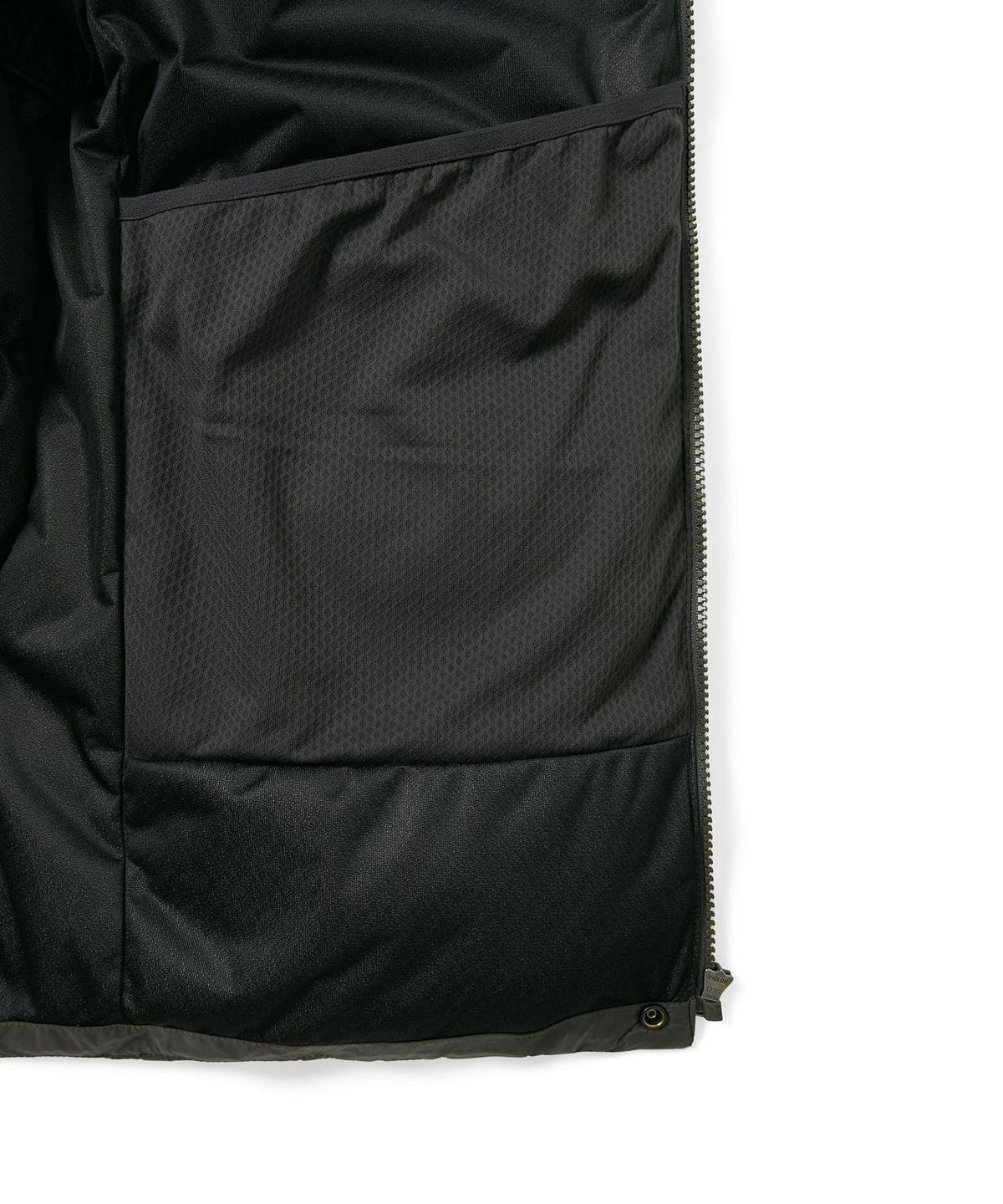 디스이즈네버댓(THISISNEVERTHAT) GORE-TEX WINDSTOPPER Puffer Down Jacket Off Black