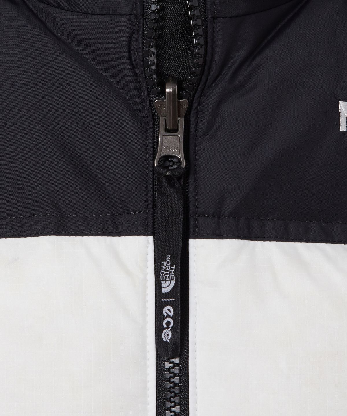 노스페이스(THE NORTH FACE) NJ1DS81C 여성 1996 레트로 눕시 다운 자켓 OFF WHITE