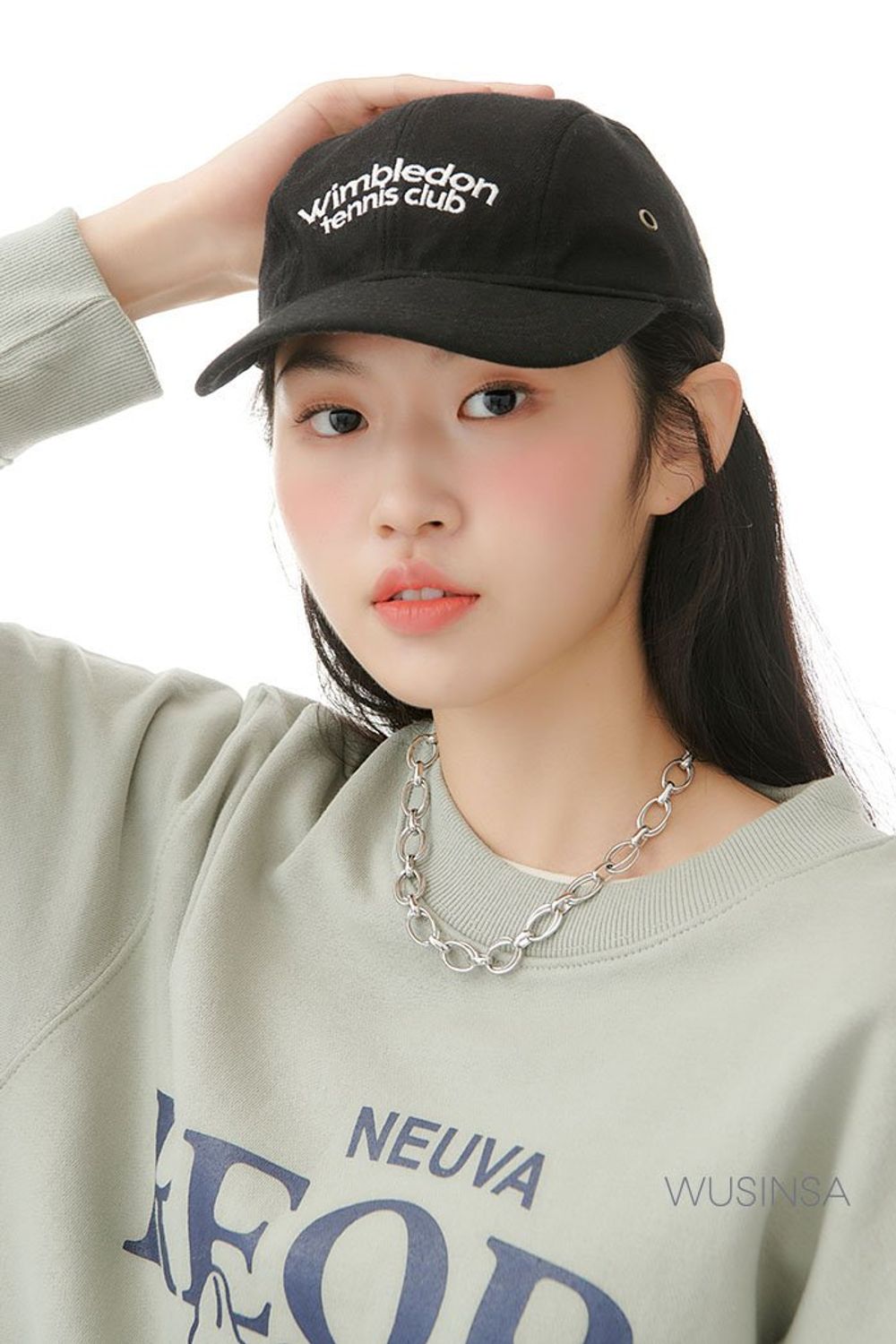 따뜻하게 입기 좋은 플리스 재킷에 스웨트셔츠와 레깅스로 연출한 스포츠 룩 #편안한 #로고플레이 #그래픽 #스트라이프 #가을 #스포티 #스포츠