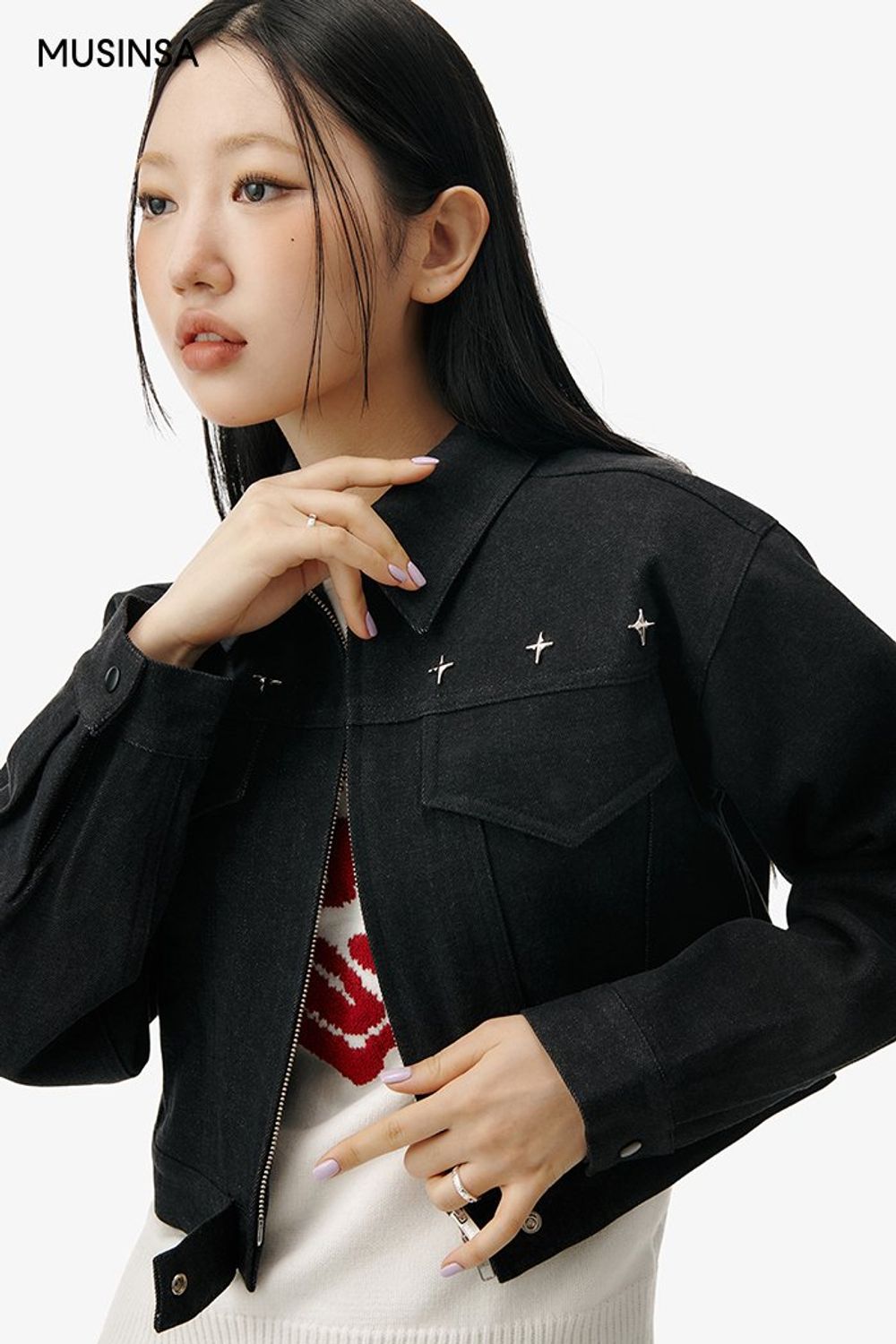 데님 재킷과 와이드 팬츠로 완성한 캐주얼 룩 #환절기 #와이드핏 #키높이 #크롭 #대미지 #봄 #캐주얼
