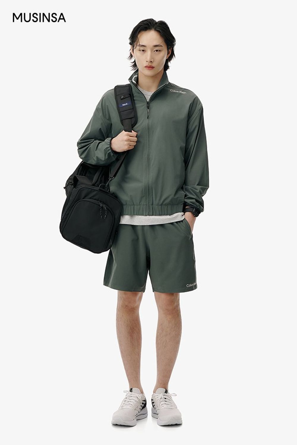 운동할 때 입기 좋은 코디네이션 #로고플레이 #셋업코디 #테니스 #스포티 #러닝 #봄 #스포츠 #기능성 #에디터_최고은