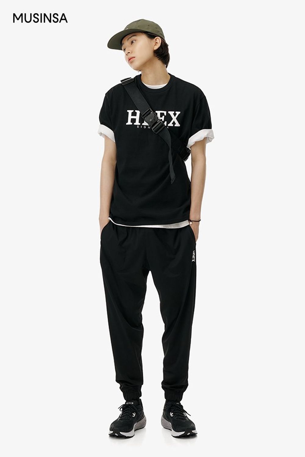 운동할 때 입기 좋은 스포츠 코디네이션 #편안한 #로고플레이 #올블랙 #러닝 #여름 #스포티 #스포츠 #기능성 #휘트니스 #에디터_최고은