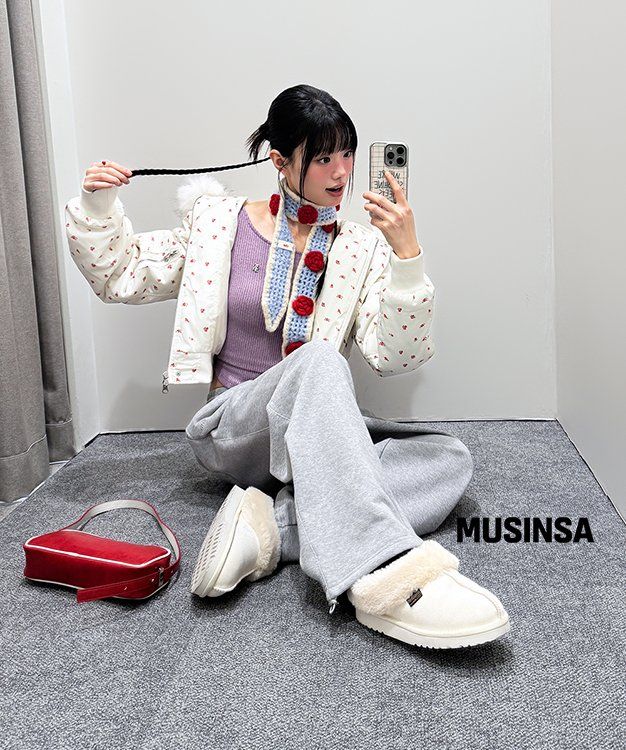 유희(YOUHEE) FLOWER MA-1 FUR HOOD JUMPER IVORY - 사이즈 & 후기 
