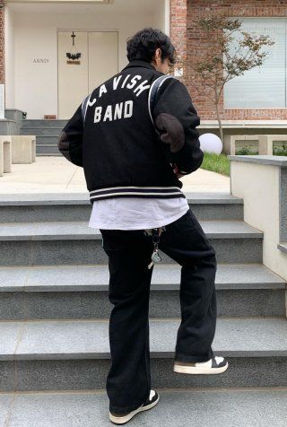MUSINSA | CAVISH COLLARED STAR VARSITY JACKET BLACK(CV2CFUB930A)
