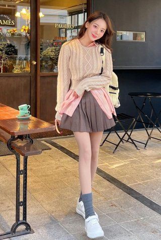 MUSINSA | KIRSH Cherry Pleated Skirt [Brown]