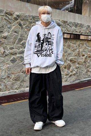 MUSINSA | VISION STREETWEAR VSW Rock Band Hoodie Light Gray