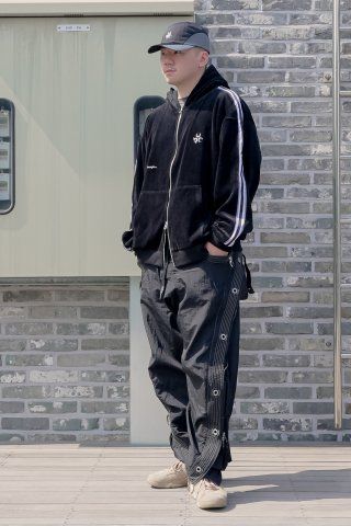 MUSINSA | DAUSPICE Signature Velour Hoodie Zip-Up