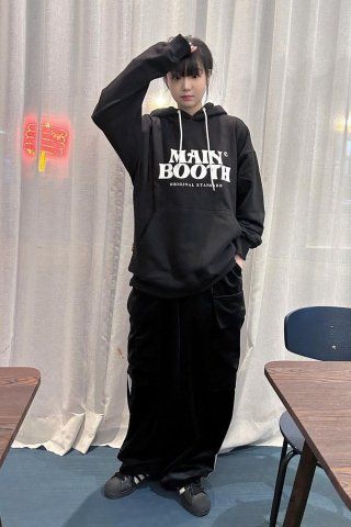 MUSINSA | MAINBOOTH Original Logo hooded T-Shirt(BLACK)