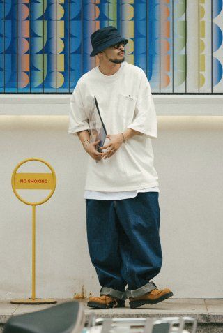 MUSINSA | ANGLAN Hidden Wappen Pocket Half Tee - Black