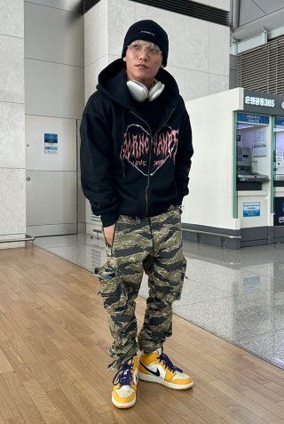 MUSINSA | BORN CHAMPS [Added pocket] Heart tribal logo