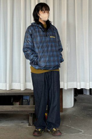 MUSINSA | SCULPTOR Glossy Patterned Anorak Pullover Blue