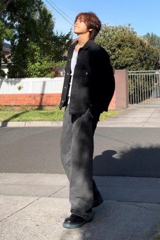 【MODERNIF】Non-fade two-tuck banding wide denim pants The Tux Sidestepper Sneak Fray - Double Stacked | MOTHER DENIM