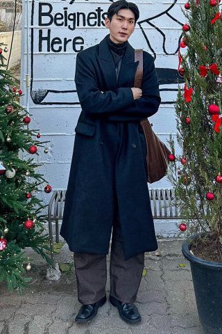 ✨極美品 近年モデル✨ ヴァレンティノ ピークドラペル ロングコート 立体感 DIAVEL コート チェスターコート ピークドラペルロングコート